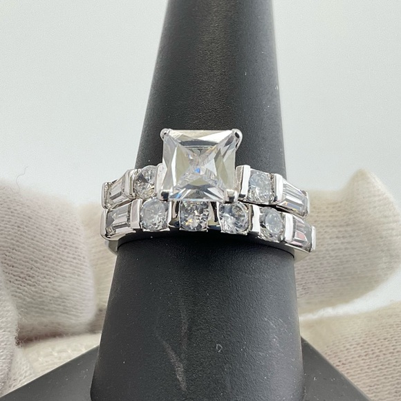 New Engagement Ring & Wedding Band Set, Simulated Diamond & 925 Silver Plated